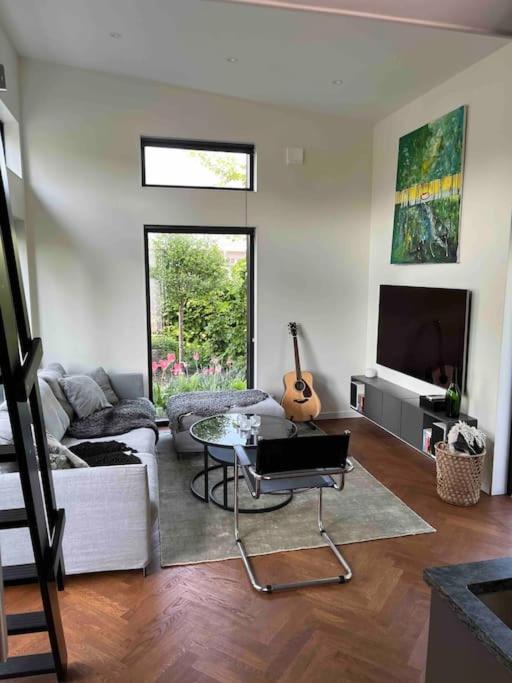 Вилла Mini House Gribbylund Экстерьер фото